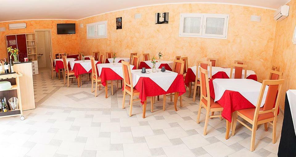 Zio Tonino Bed & Breakfast Termoli Dış mekan fotoğraf