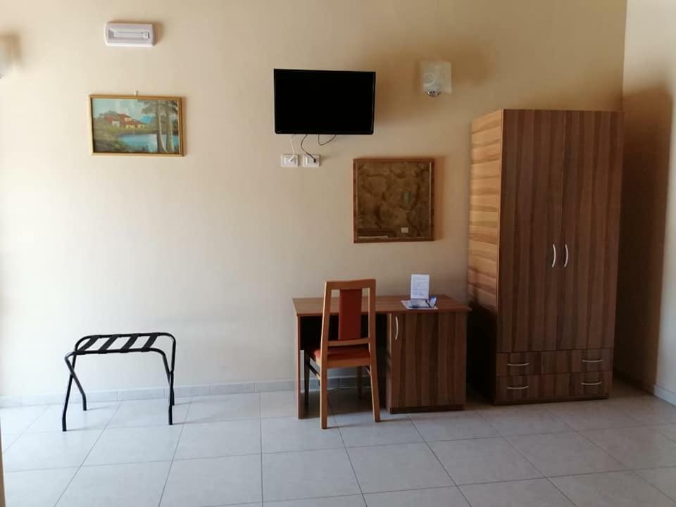 Zio Tonino Bed & Breakfast Termoli Dış mekan fotoğraf